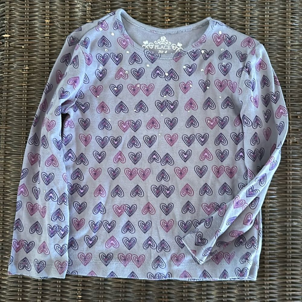 Children's Place Girl's XS Gray Heart Rhinestone Long Sleeve Tee Top